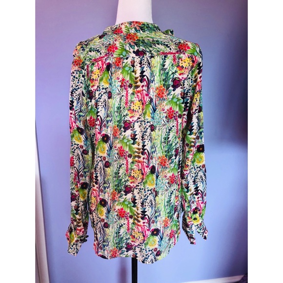 0039 iItaly silk floral ruffle blouse - Picture 4 of 4